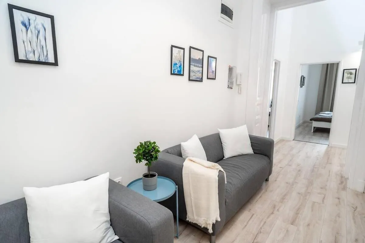 Extra Central Brand New And Large Ac Apartment Budapest 0*,
